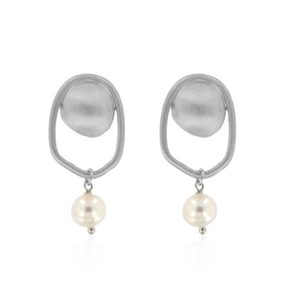 Boucles d'oreilles en argent et Perle blanche de culture d'eau douce (Joias do Paraíso)