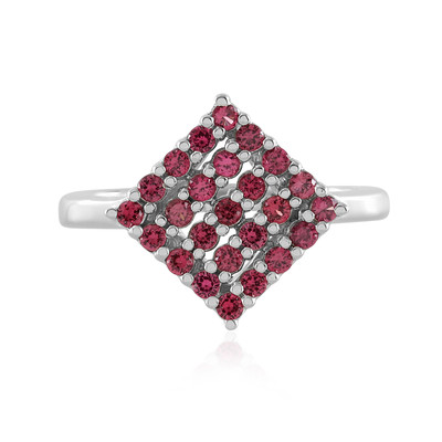 Bague en argent et Spinelle rouge noble