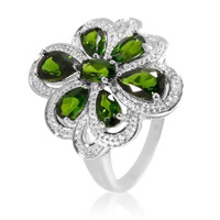 Bague en argent et Diopside de Russie