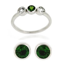 Bague en argent et Diopside de Russie