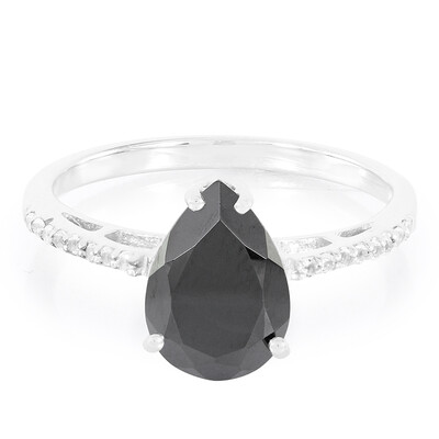 Bague en argent et Spinelle noir