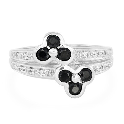 Bague en argent et Spinelle noir