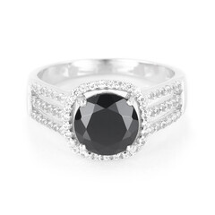 Bague en argent et Spinelle noir