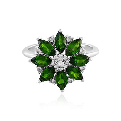 Bague en argent et Diopside de Russie