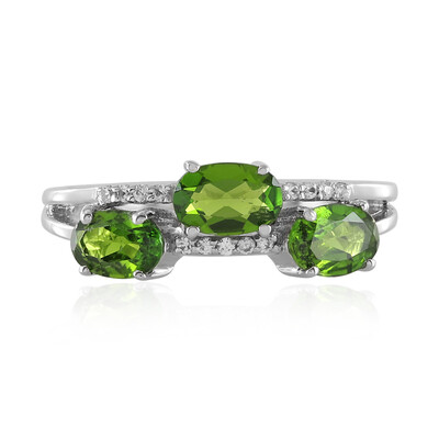 Bague en argent et Diopside de Russie