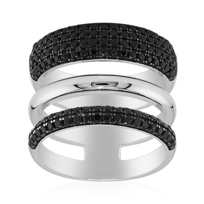 Bague en argent et Spinelle noir