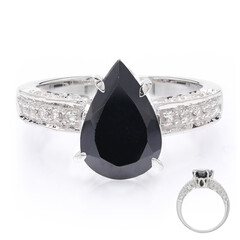 Bague en argent et Spinelle noir