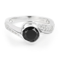 Bague en argent et Spinelle noir