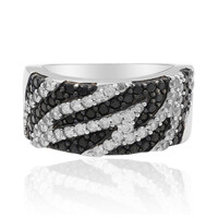 Bague en argent et Spinelle noir