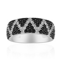 Bague en argent et Spinelle noir