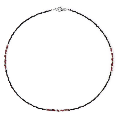 Collier en argent et Spinelle noir