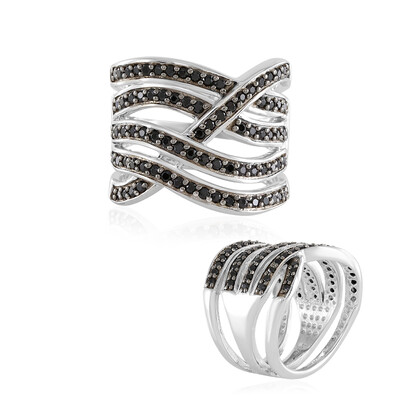 Bague en argent et Spinelle noir