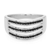 Bague en argent et Spinelle noir