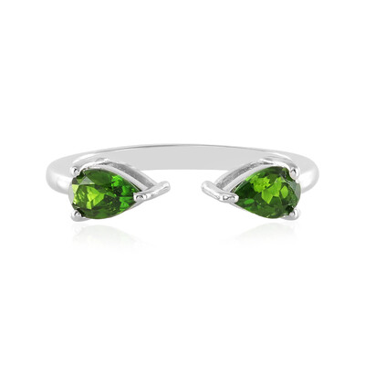 Bague en argent et Diopside de Russie