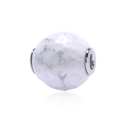 Pendentif en argent et Howlite (MONOSONO COLLECTION)