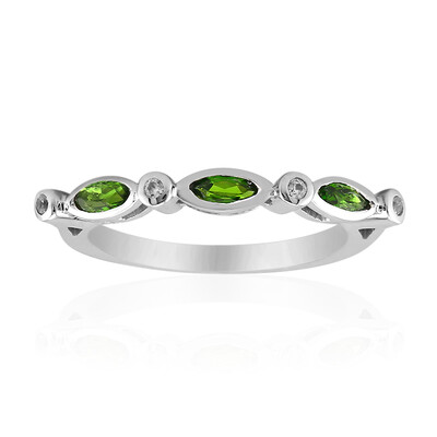 Bague en argent et Diopside de Russie