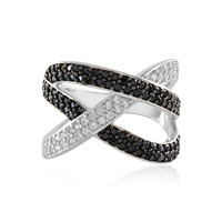 Bague en argent et Spinelle noir