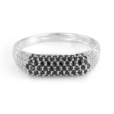 Bague en argent et Spinelle noir