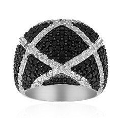 Bague en argent et Spinelle noir