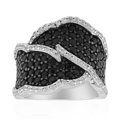 Bague en argent et Spinelle noir