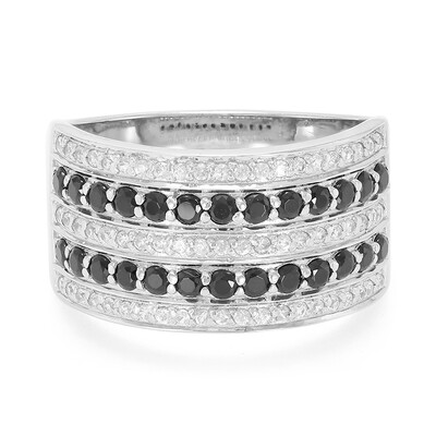 Bague en argent et Spinelle noir