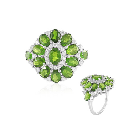 Bague en argent et Diopside de Russie