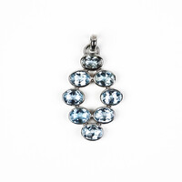 Pendentif en argent et Topaze bleue