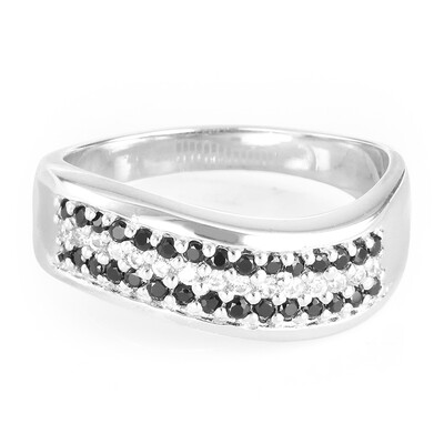 Bague en argent et Spinelle noir