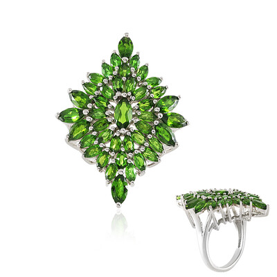 Bague en argent et Diopside de Russie