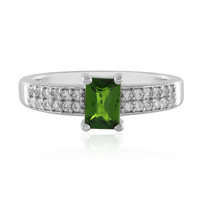 Bague en argent et Diopside de Russie