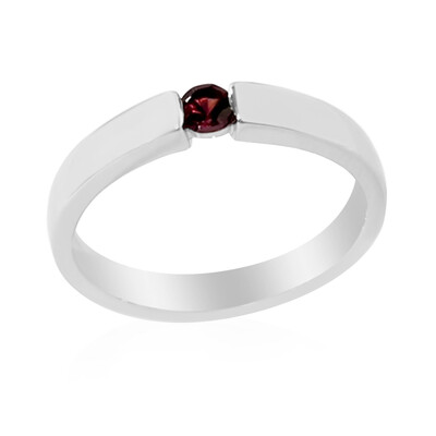 Bague en argent et Spinelle rouge noble