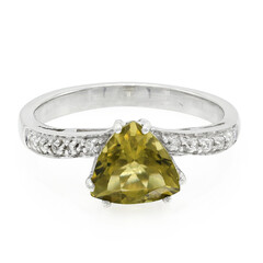 Bague en argent et Quartz olive